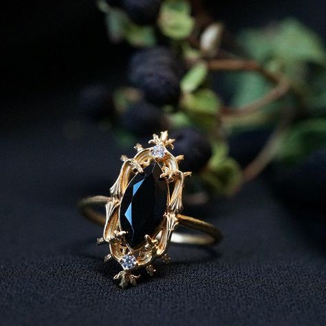 Goth Engagement Rings, Milan Cathedral, Gothic Engagement Ring, Onyx Engagement Ring, Cute Engagement Rings, Dope Jewelry, Black Diamond Ring, Dream Engagement Rings, Fancy Jewellery