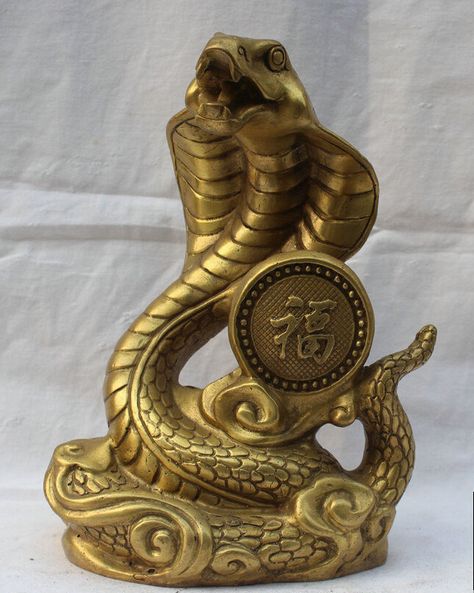 Exquisite Chinese Brass Folk Fengshui Fu Rich Wealth Zodiac Animal Snake Statue Snake Statue, Rooster Tattoo, Chinese Arts And Crafts, Metal Snake, Snake Drawing, Sculpting Tutorials, Craft Museum, Zodiac Years, Asian Art Museum