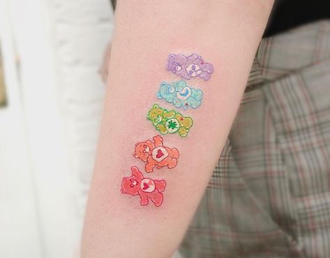 •𝟛𝟛•🇭🇰🇬🇧 on Instagram: “Care Bears assembly🌈 | | #carebears #carebearsthailand #carebearstare #carebearsjapan #carebearstattoo #carebeartattoo #harajuku…” Bear Heart Tattoo, Bears Tattoo, My Little Pony Tattoo, Care Bear Heart, Heart Tattoo Ideas, Care Bear Tattoos, American Traditional Tattoo Ideas, Traditional Tattoo Ideas, Sharpie Tattoos