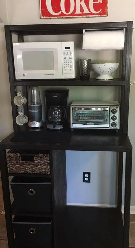 Mini Kitchen Cabinet Dorm Room Kitchen, Microwave Toaster, College Dorm Room Decor, Dorm Room Designs, Dorm Room Organization, Dorm Room Inspiration, College Room, Mini Kitchen, Tiny Apartment