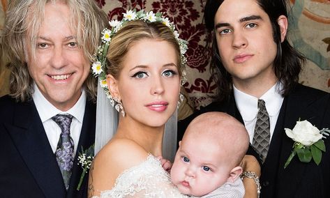 Chloe Thomas, Peaches Geldof, Bride Speech, Bob Geldof, Wearing A Crown, Hello Magazine, Family Celebrations, Father Of The Bride, Lace Gown