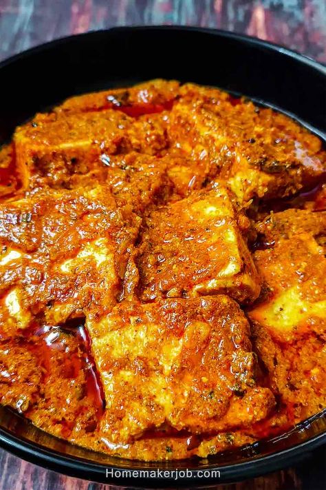 Achari paneer is a popular dish from India. It is spicy, sweet, and tangy in taste due to pickling spices. Follow my recipe to make this amazing dish at home. Hindi Food, Chat Recipes, Indian Entree, Kashmiri Recipes, Korea Logo, Pickling Spices, Achari Paneer, Indian Cafe, Paneer Curry