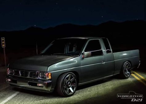 Nissan Pickup Truck, Nissan Vans, Drift Truck, Best Suv Cars, Nissan Hardbody, Bmw E24, Nissan D21, Lowrider Trucks, Nissan Trucks