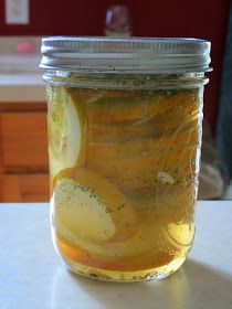 Lemon Cucumber Pickles, Cucumber Relish Recipes, Canning Pickles Recipe, Lemon Cucumbers, Pickling Cucumbers Recipe, Cucumber Pickles, Grow Cucumbers, Lemon Pickle, Cucumber Canning