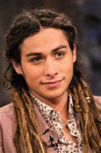 oh Mr. Castro Jason Castro, American Idol Winner, Hollywood Gossip, American Idol, Long Hair Styles Men, Fav Celebs, Famous Faces, Good Looking Men, 404 Page Not Found