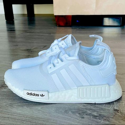 Brand New White - Nmd R1 J - Size Us 5.5w Full Box Nmd Shoes Run Big. If You Are A Size 7 Or 7.5w They Fit Perfectly. White Nmd, Womens Ultra Boost, Tan Adidas, Adidas Nizza Platform, Adidas Shoes Nmd, Nmd Shoes, Adidas Swift Run, Adidas Sneakers Women, Adidas Pure Boost