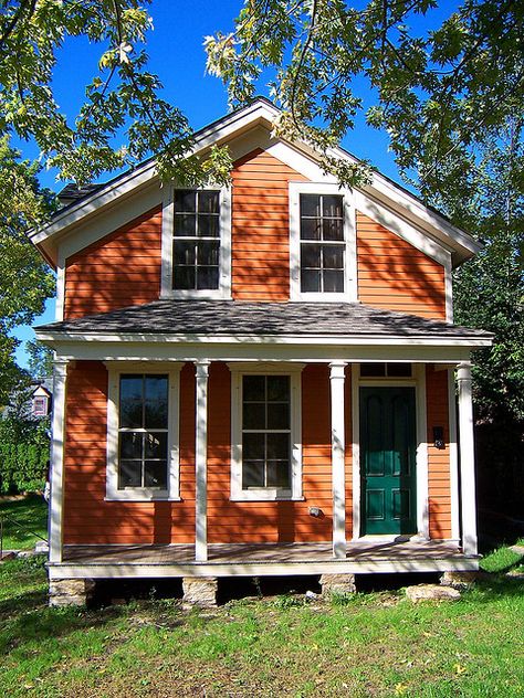 Orange house!  St Paul, MN Uppertown house 1 by army.arch, via Flickr Orange Siding House, Light Orange House Exterior, Orange House Aesthetic, Orange Exterior House Colors, Orange House Exterior, Orange Houses, Cute Small Houses, Carrot Patch, Exterior House Color