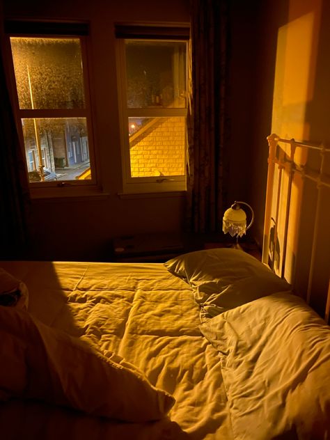 Messy Bedroom, Night Window, Hotel Sheets, Dark Bedroom, Lighting Bedroom, Retro Light, Yellow Room, Holiday Hotel, Late At Night