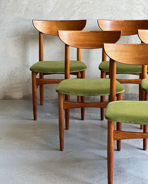 SOLD❣️ 🌿Mid Century Danish dining chairs for our lovely client Stacey. 🍃Reupholstered in a gorgeous pear green velvet fabric. By… | Instagram Danish Chairs Dining, Dining Chair Velvet, Reupholster Mid Century Dining Chair, Upholstered Wooden Chairs, Dining Chairs Mcm, Danish Dining Table And Chairs, Mcm Dinner Table, 70s Dining Chairs, Reupholster Chair Dining Fabric Ideas