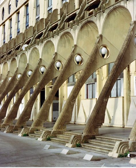 Dada Architecture, Avant Garde Architecture, Post Modern Architecture, Antique French Doors, Brutalism Architecture, Spaceship Interior, Paris Architecture, Modernist Architecture, Cathedral Architecture