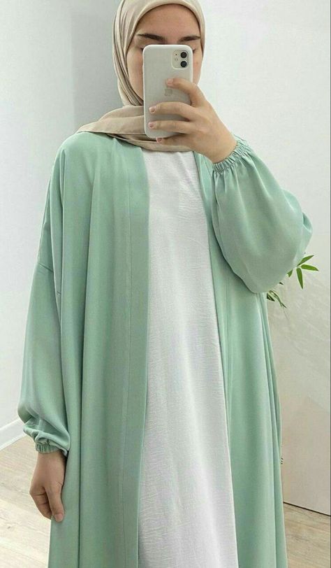 Abaya Casual, Trendy Abaya, Kebaya Modern Hijab, Islamic Fashion Dresses, Moslem Fashion, Kebaya Modern, Mode Kimono, Mode Turban, Modern Hijab