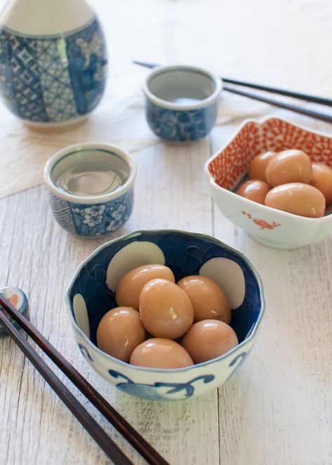 Izakaya-style Marinated Quail Eggs Eggs Japanese, Japanese Quail, Small Appetizers, Recipe Tin, Japanese Recipes, Asian Inspired Recipes, Quail Eggs, Japanese Cooking, Japanese Dishes