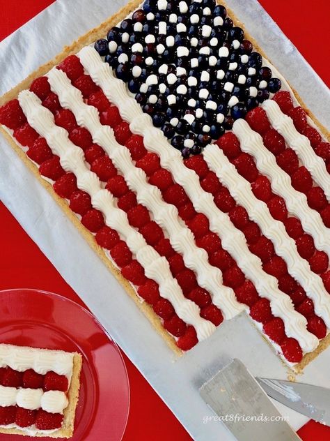 American Flag Fruit Pizza, Flag Fruit Pizza, Flag Desserts, Flag Ideas, Flag Food, Fruit Pizza Recipe, Flag Cake, Patriotic Desserts, Pizza Special