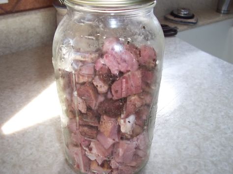 Pickled ham and tasso Pickled Ham Recipe, Ham Hock, Ham Recipes, Fermenting, Pickles, Mason Jars, Nutrition, Healthy Recipes, Canning