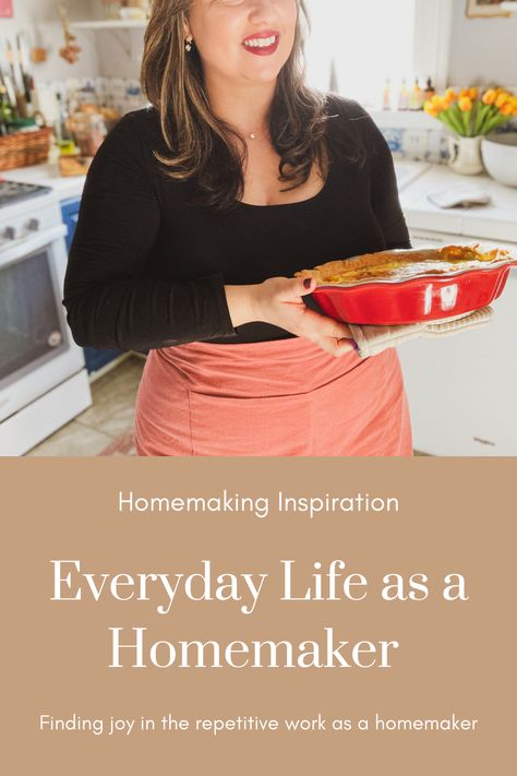 Finding joy in the repetitive work as a homemaker. Follow along for a look into the everyday life as a homemaker as I bake, clean and tend to the home. #homemaking #homemakinginspiration #everydaylifeofahomemaker #howtohoomemake Buttery Pie Crust Recipe, Homemaker Aesthetic, Housewife Life, Modern Homemaker, Delicious Quiche, Happy Homemaking, Frozen Pie Crust, Buttery Pie Crust, Christian Homemaking