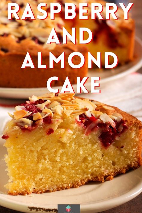 Cherry Frangipane, Almond Loaf, Raspberry And Almond Cake, Cherry And Almond Cake, Almond Tart Recipe, Almond Frangipane, Raspberry Cake Recipes, Pastry Case, French Tart