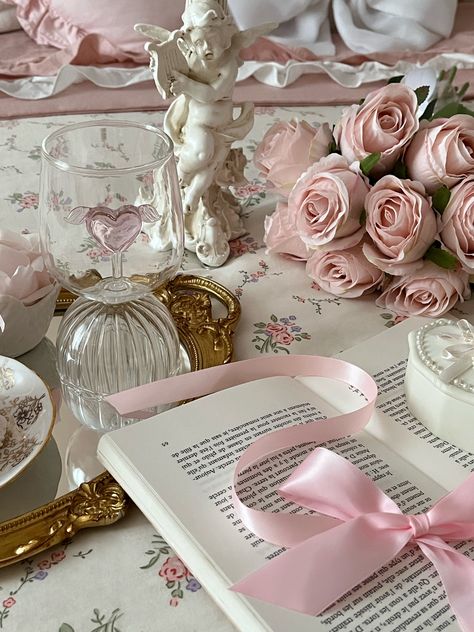 Soft Pink Theme, Pretty Pink Princess, Baby Pink Aesthetic, Princess Core, Coquette Pink, Pink Aura, Pink Life, Aesthetic Coquette, Pastel Pink Aesthetic