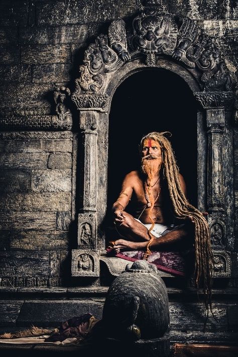 Sadhus India, Yoga Studio Design, Lord Mahadev, Amazing India, India Culture, India Photography, Shiva Art, Yoga Art, Lord Shiva Painting