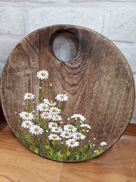 Painting On Boards Acrylics, Acrylic Wood Painting, Easy Painting On Wood, Rustic Painting Ideas, Painting Flowers On Wood, Flowers Painted On Wood, Art On Wood Painting, Painted Flowers On Wood, Flower Painting On Wood