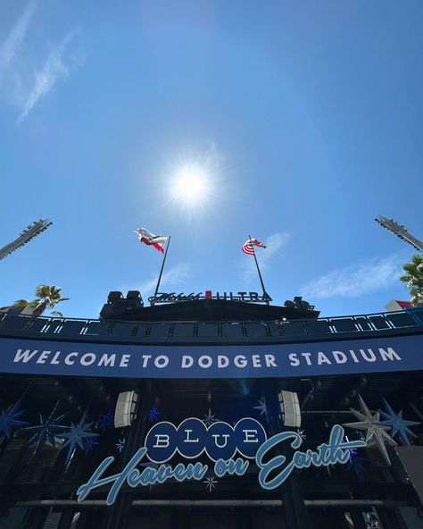 First Dodger’s Game in LA ⚾️ 💙 Dodger Game Aesthetic, Dodger Aesthetic, Dodgers Game, Baseball Theme Birthday, Dodger Game, Game Aesthetic, Dodger Stadium, Baseball Theme, Instagram Content