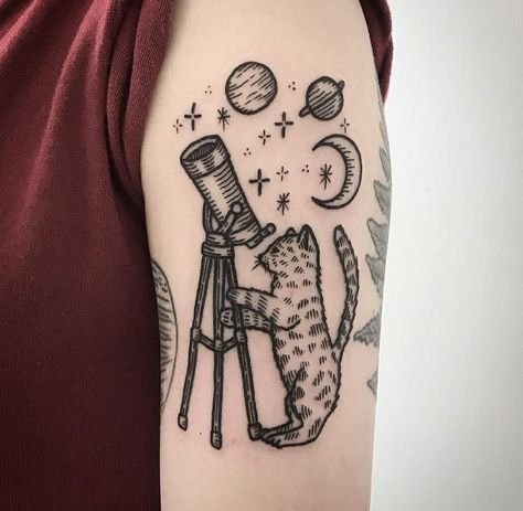 Cat Space Tattoo, Baby Tattoo Designs, Cat Tattoo Simple, Astronaut Tattoo, Spooky Tattoos, Old School Tattoo Designs, Space Tattoo, Baby Tattoos, Pattern Tattoo