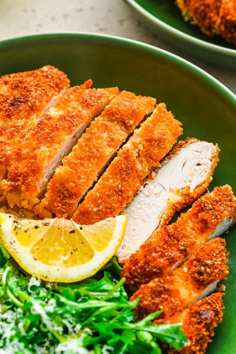 Pan Fried Boneless Chicken Breast, Chicken Panko Recipes, Fried Panko Chicken, Fried Breaded Chicken Breast, Panko Fried Chicken, Panko Breaded Chicken Breast, Panko Recipes, Fried Breaded Chicken, Panko Breaded Chicken