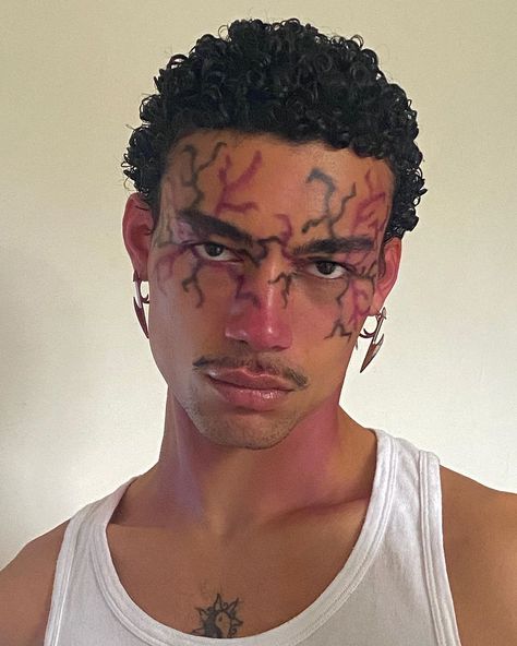 Eboy Makeup, Reece King, Reeces Pieces, Extreme Fashion, Beauty Boost, Face Art Makeup, Power Of Makeup, Male Makeup, Beauty Mark