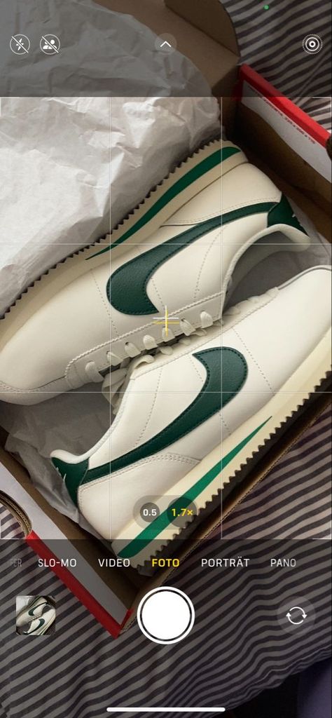 #nike #nikecortez #sneakers #sneakerhead #sneakersaddict #aesthetic Nike Cortez Aesthetic, Cortez Aesthetic, Green Malachite, Sneakers Addict, Nike Cortez, Coconut Milk, Sneaker Head, Coconut, Milk