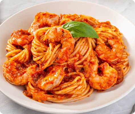 Shrimp Marinara with Pasta | Newman's Own Marinara Pasta Recipes, Pasta With Marinara Sauce, Shrimp Marinara, Marinara Pasta, Flavorful Shrimp, Marinara Recipe, Recipes Shrimp, Fresh Shrimp, Homemade Tomato Sauce