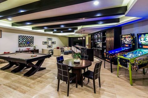 Small Game Rooms, Arcade Room, Game Room Basement, Game Room Bar, Game Room Family, Arcade Game Room, Home Theater Rooms, Game Rooms, Luxury Retreats