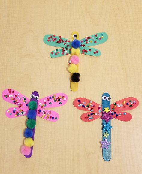 Dragonfly Craft, Aktiviti Tadika, Origami For Kids, Dragon Fly Craft, Kerajinan Diy, Insect Crafts, Bug Crafts, Toddler Arts And Crafts, Preschool Arts And Crafts