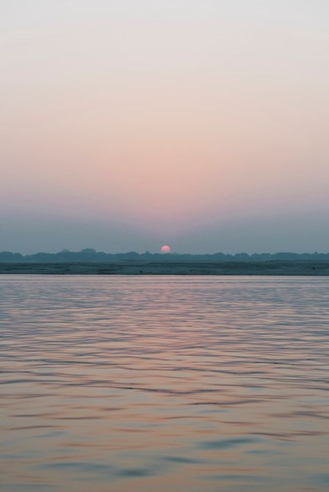 Sunset view at river ganges in varanasi,... | Free Photo #Freepik #freephoto #background #travel #water #city Varanasi, Nature, Water City, Ganges River, Water Images, Diwali Images, Sunset Images, Sunset View, Download Free Images