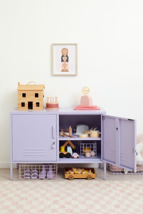 Yellow childrens bedroom