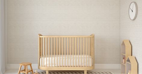 Choosing a Safe Mattress for Your Baby's Crib  ||  During the first few years of their lives, infants can spend most of their time sleeping or crawling in the crib. Choosing children’s products that are good for air quality in the baby’s room can be a difficult task. https://www.ewg.org/news-and-analysis/2017/11/choosing-safe-mattress-your-babys-crib?utm_campaign=crowdfire&utm_content=crowdfire&utm_medium=social&utm_source=pinterest Beige Mom, Crib Safety, Jungle Themed Nursery, Modern Crib, Portable Crib, Mattress Support, Full Size Bed, Dust Mites, Indoor Air