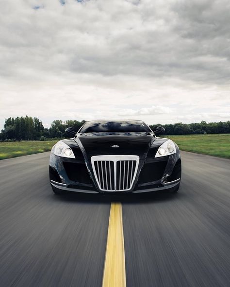 Maybach Exelero Maybach Exelero, Luxury Car Photos, Roadster Car, Tokyo Drift Cars, Lexus Lc, Ford Mustang Car, Tesla Roadster, Pimped Out Cars, Mercedes Maybach