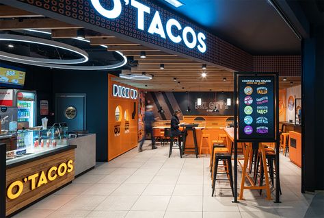 Fast Food Interior Design, Fast Food Interior, Fast Food Restaurant Design, Food Restaurant Design, Food Interior Design, Store Retail Design, Interior Design Store, A Lot Of Food, Brand Architecture