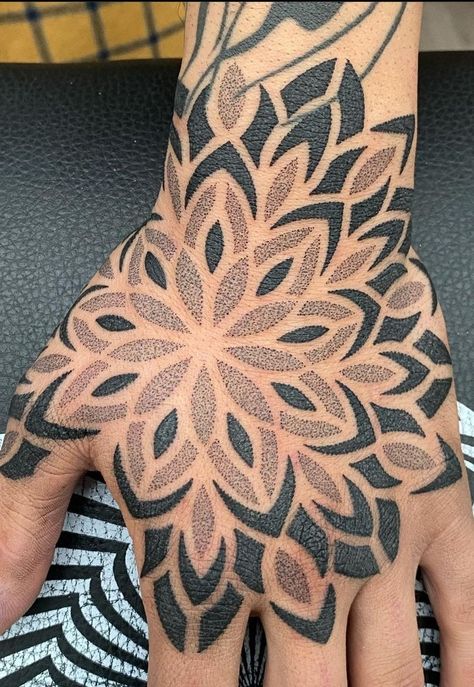 Knee Dotwork Tattoo, Geo Mandala Tattoo, Mandala Tattoo Add On, Geometric Filler Tattoo Patterns, Madalians Pattern Tattoos, Negative Space Mandala Tattoo, Mandala Filler Tattoo Ideas, Simple Mandala Tattoo Design Pattern, Diamond Shaped Tattoo