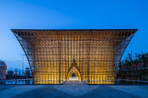 Vo Trong Nghia Architects completes bamboo welcome centre for Grand World Phu Quoc Vtn Architects, Vo Trong Nghia, Bamboo Building, Cahuita, Welcome Center, Bamboo Structure, Bamboo Architecture, Artificial Lake, Reflecting Pool