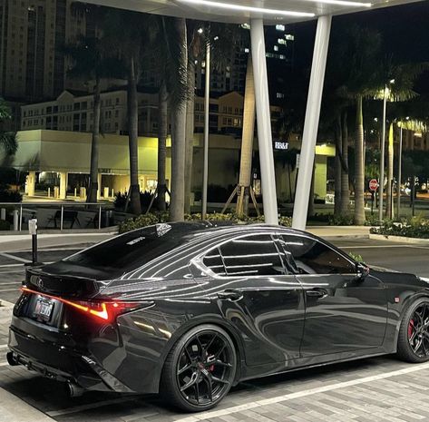 Caviar Black lowered on Vossen HF-5 || IG: @luxes_fsport Sports Car Black, Lexus Is350 F Sport, Lexus 350, Lexus Sports Car, Dream Cars Lexus, Future Concept Cars, Lexus Is350, Lexus Is300, Pimped Out Cars