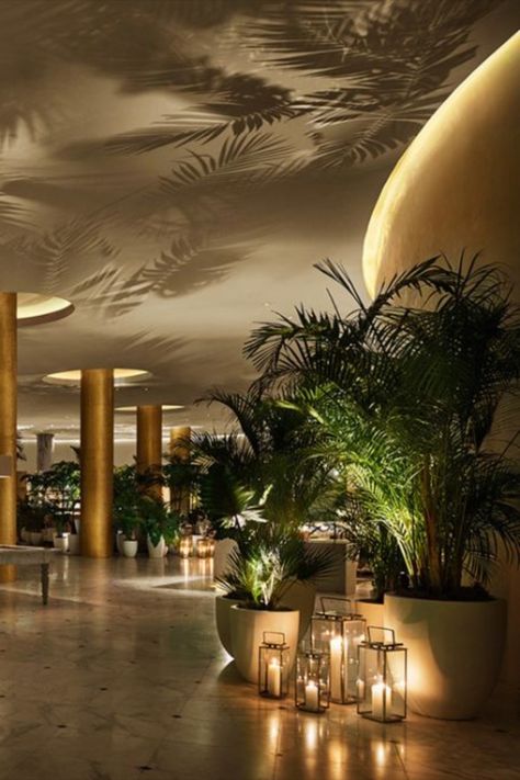 Green Lobby, Deco Spa, Lavabo Design, Tropical Interior Design, Edition Hotel, Architecture Restaurant, Hotel Lobby Design, Lobby Interior Design, Tropical Interior