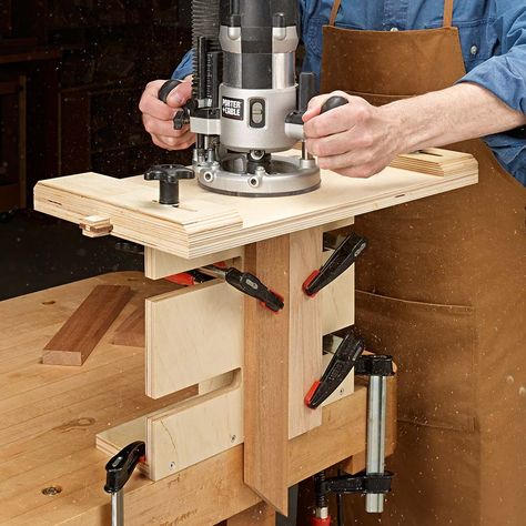 This jig lets you make mortises with your plunge router. It clamps to your workbench at a height that's easy to work with. Making Doors, Cabinet Construction, Woodsmith Plans, Shooting Board, Drill Press Table, Plunge Router, Bat House, Router Jig, Woodworking Jig