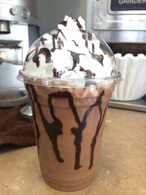 Mocha frappe with extra chocolate and whipped cream from Java divas! Homemade Peppermint Mocha, Peppermint Mocha Recipe, Mocha Frappe, Mocha Recipe, Peppermint Mocha, Warming Up, Frappe, Whipped Cream, Java