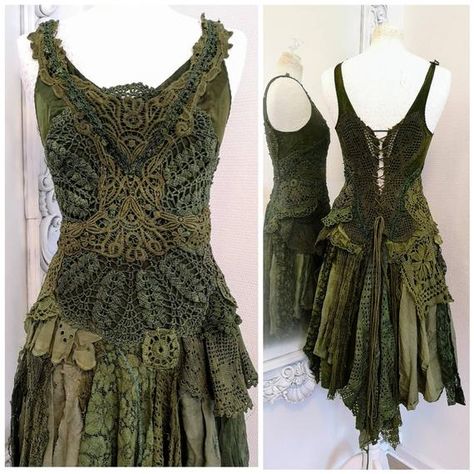 Check out this item in my Etsy shop https://www.etsy.com/dk-en/listing/637982621/woodland-wedding-dress-in-green-bride-to Wedding Dress Goddess, Wedding Dress Whimsical, Woodland Wedding Dress, Wedding Dress Green, Whimsical Wedding Dress, Goddess Wedding Dress, Elven Wedding Dress, Wedding Dresses Whimsical, Rustic Dresses