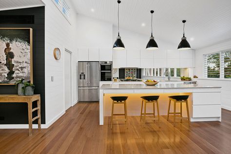 Kitchen Timber Floor, Beach Style Kitchen, Weatherboard House, Reno Kitchen, Timber Floor, Kitchen Wrap, Kitchen Island Bench, Island Bench, Classic Kitchen