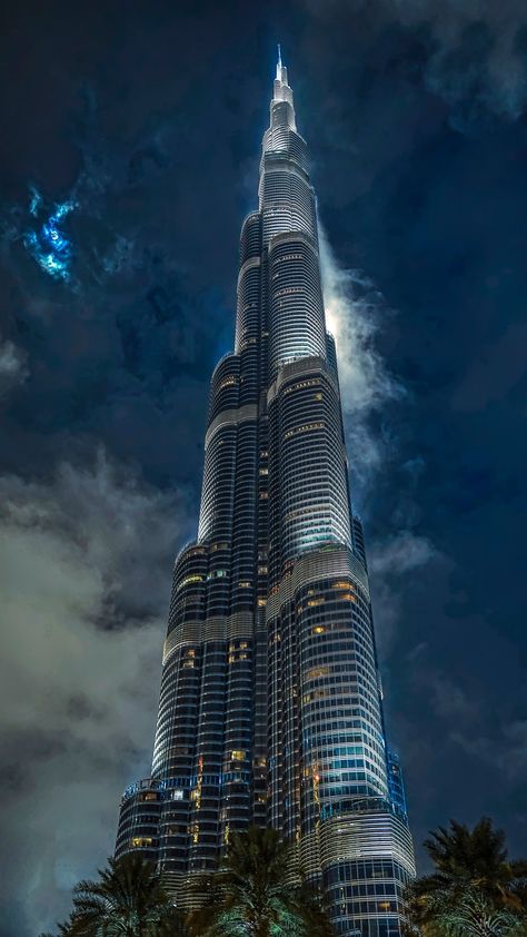 Burj Khalifa Wallpaper, Dubai Wallpaper Hd, Burj Khalifa Photography, Dubai Tower, Pakistan Pictures, Tablet Wallpapers, Money Wallpaper Iphone, Apple Iphone Wallpaper Hd, Dubai Aesthetic