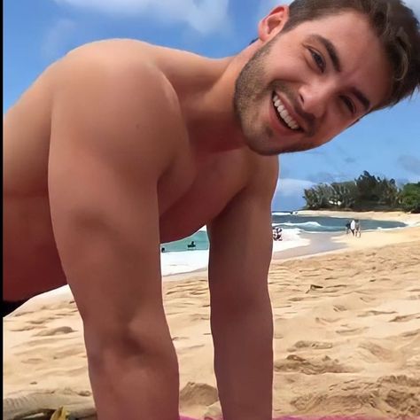 Cody Christian Instagram, Cody Christian Icon, Cody Christian All American, Cody Christian Aesthetic, Cody Christian Teen Wolf, Theo Raeken, Dylan Sprayberry, Mens Facial Hair Styles, Teen Wolf Mtv