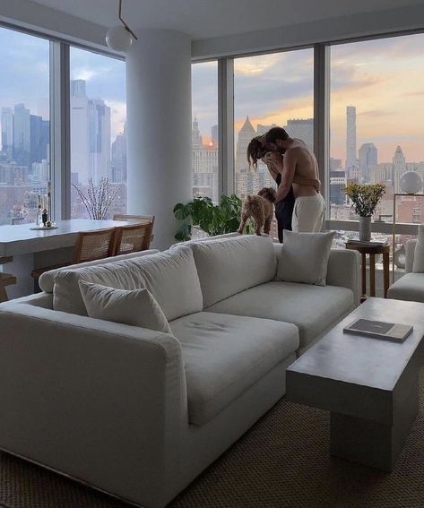 Couple Apartment Aesthetic, Apartment With Boyfriend, Appartement New York, Couple Apartment, Couples Apartment, Nyc Penthouse, Aesthetic Apartment, Apartment Goals, Life Board