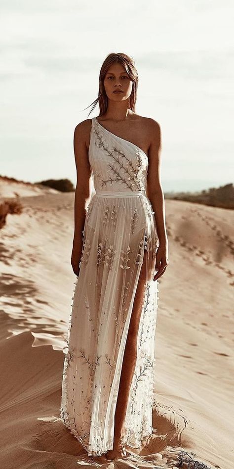 Dresses For Hot Weather, Beach Wedding Dresses, Beach Wedding Guest Dress, Wedding Robe, Maxi Dress Wedding, Best Wedding Dresses, Necklines For Dresses, Boho Wedding Dress, Mermaid Dresses