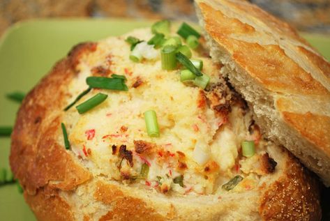 Crab Dip In Bread Bowl, Dip In Bread Bowl, Crab Artichoke Dip, Crab And Cream Cheese, Baked Crab Dip, Bread Bowl Dip, Crab And Artichoke Dip, Baked Crab, Bread Bowl Recipe