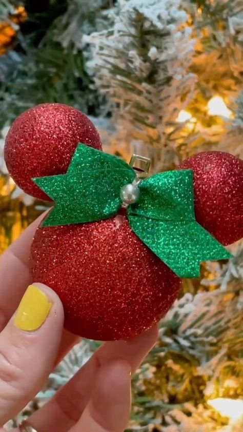 Mickey Ornaments, Plastic Cup Crafts, Store Ornaments, Mickey Mouse Centerpieces, Mickey Mouse Christmas Ornament, Mickey Mouse Ornaments, Fun Projects For Kids, Mickey Christmas, Mickey Mouse Christmas